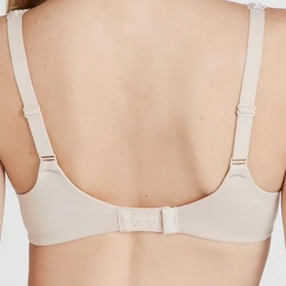 3/$25 Wacoal women's softly styled underwire bra 32DD - Picture 2 of 10